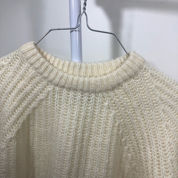 FOREVER21 Cream knit Sweater - Picture 3 of 4